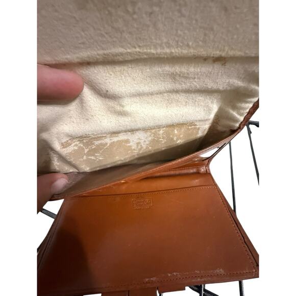 Vintage Dooney & Bourke All Weather Leather Wallet Navy Tan Trim Kiss Lock READ - Picture 6 of 11